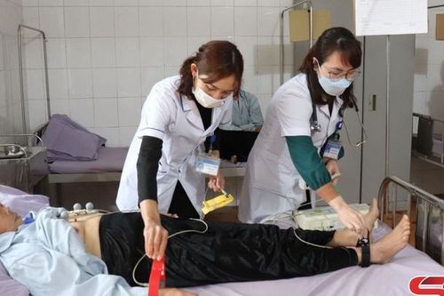 Chỉ đạo tuyến nâng cao chất lượng khám, chữa bệnh