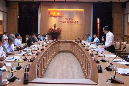 Xây dựng và phát triển văn hóa, con người Việt Nam đáp ứng yêu cầu phát triển bền vững đất nước