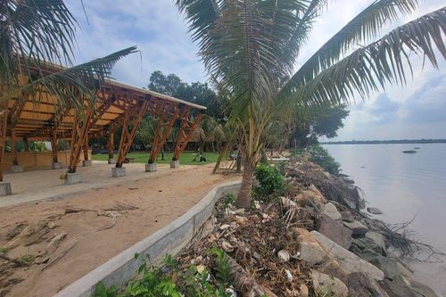 Phát hiện thêm nhiều công trình có dấu hiệu lấn chiếm sông, rạch, xây dựng sai phép tại phường Long Phước, TP. Thủ Đức