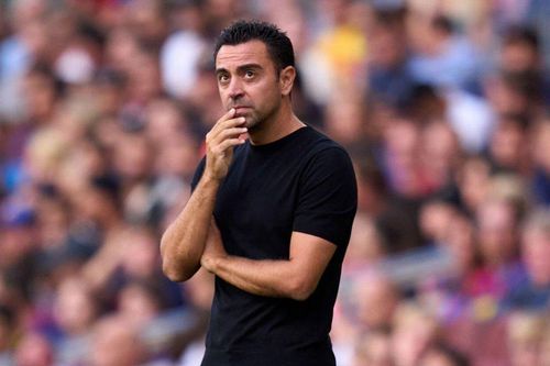 HLV Xavi đổi ý, tiếp tục ở lại dẫn dắt Barca