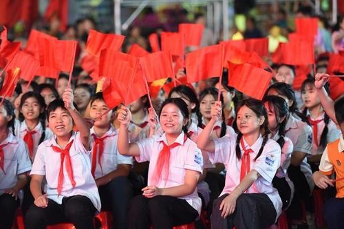 200 'Chiến sĩ nhỏ Điện Biên' đến từ 63 tỉnh, thành phố tham gia nhiều hoạt động ý nghĩa