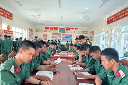 Đưa văn hóa đọc thấm vào đời sống bộ đội