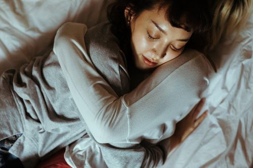 Dấu hiệu rụng trứng ở nữ giới