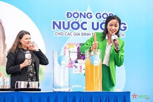 Triển khai chương trình trao 3,5 triệu lít nước uống sạch đến cộng đồng