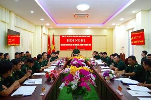 Bàn giao chức vụ Bí thư Đảng ủy, Chính ủy Bộ đội Biên phòng tỉnh Bình Thuận