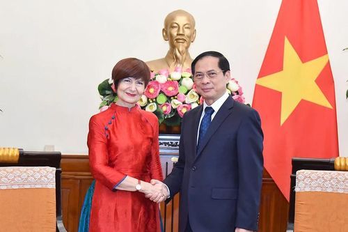 Việt Nam là đối tác chiến lược tin cậy và có trách nhiệm của UNESCO