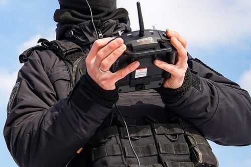 Chế tạo hàng loạt UAV nổi làm nổ tung các cây cầu
