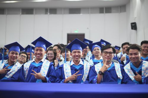 16 sinh viên học vượt tại Trường ĐH Bách khoa TPHCM nhận bằng tốt nghiệp