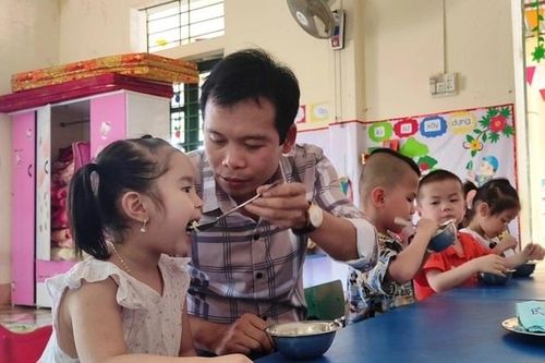 Xóa định kiến