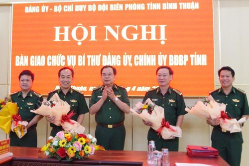 Đại tá Trần Việt Hưng giữ chức vụ Chính ủy BĐBP Bình Thuận