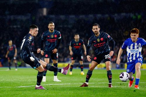 Man City đánh bại Brighton, rút ngắn cách biệt với Arsenal