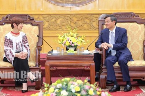 Chủ tịch Đại hội đồng UNESCO thăm và làm việc tai Ninh Bình