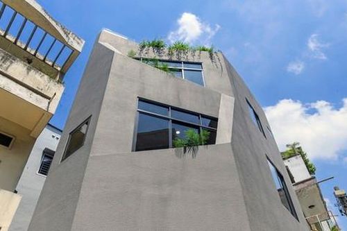 Ngạc nhiên với cách thiết kế nhà trong ngõ có hình dạng đặc biệt