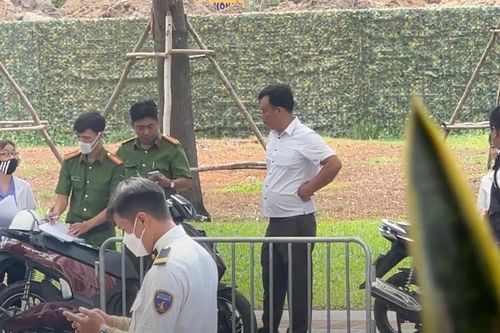 Người đàn ông tử vong bất thường ở chung cư