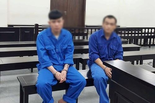 Dùng súng bắn đạn vào nhà để uy hiếp rút đơn tố cáo
