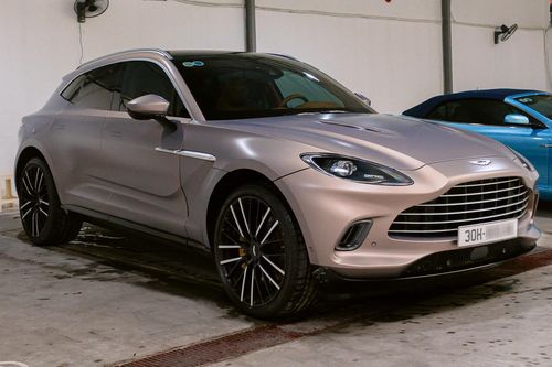 Nhiều siêu xe Aston Martin DBX của đại gia Việt trở thành hàng hiếm