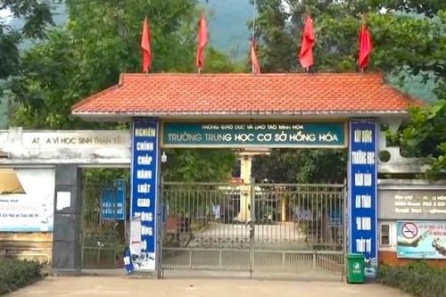 Vụ nam sinh lớp 6 đọc, viết chưa thạo: Rà soát học sinh toàn huyện
