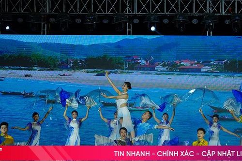 Khai hội du lịch biển Xuân Thành