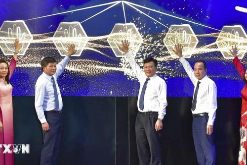 Triển lãm 'Điện Biên theo dòng lịch sử': Nhiều tài liệu lần đầu được công bố