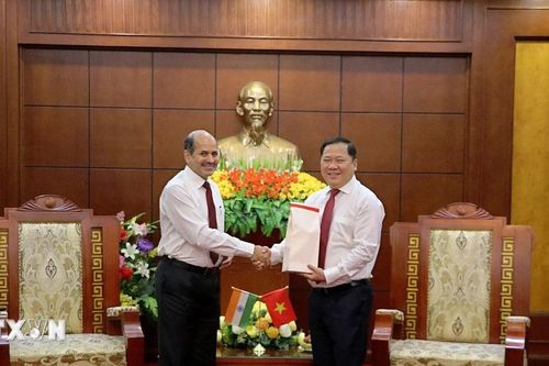 Ấn Độ tăng cường hợp tác văn hóa, du lịch với các địa phương của Việt Nam