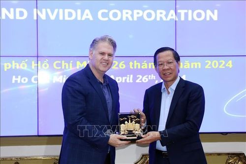 Hợp tác quốc tế phát triển công nghệ trí tuệ nhân tạo