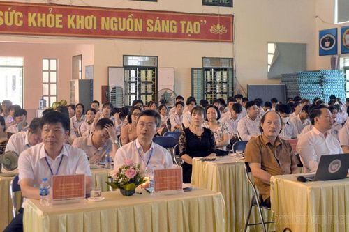 Hành trình khởi nghiệp từ trung học phổ thông