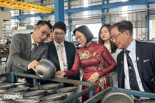 Nhìn lại chặng đường 35 năm thu hút FDI