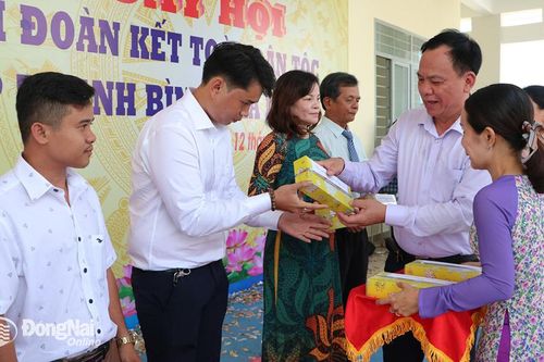 Kỷ niệm 49 năm Ngày Giải phóng miền Nam, thống nhất đất nước (30-4): Tin tưởng, kỳ vọng vào sự phát triển của Đồng Nai