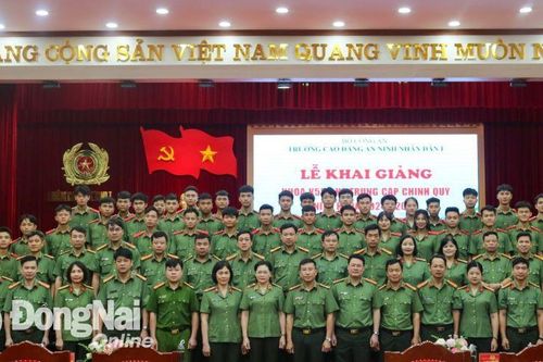 Trường cao đẳng An ninh nhân dân I phấn đấu trở thành trung tâm nghiên cứu, đào tạo uy tín
