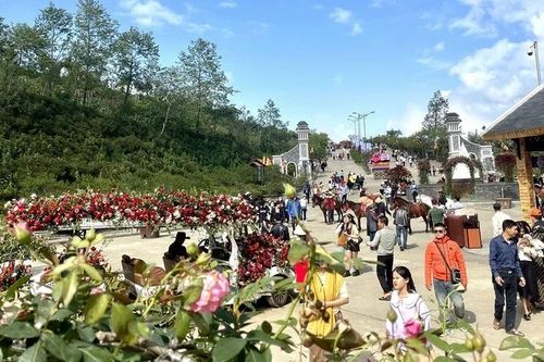Các điểm du lịch sẵn sàng đón khách nghỉ lễ