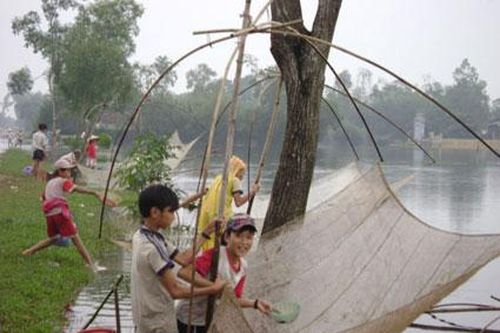 Một thời đi cất vó tôm