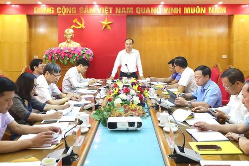 Kiểm tra kết quả 15 năm thực hiện Chỉ thị số 38 về công tác Bảo hiểm Y tế