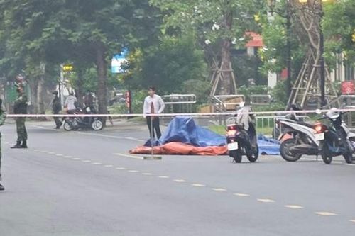 Nam thanh niên tử vong bất thường dưới sảnh chung cư