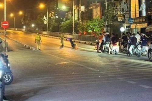 Trên đường dẫn giải, đối tượng tàng trữ ma túy nhảy xuống sông Đào