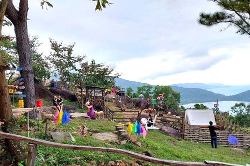 Ngang nhiên mở khu du lịch sinh thái trên đất rừng ở Đà Nẵng