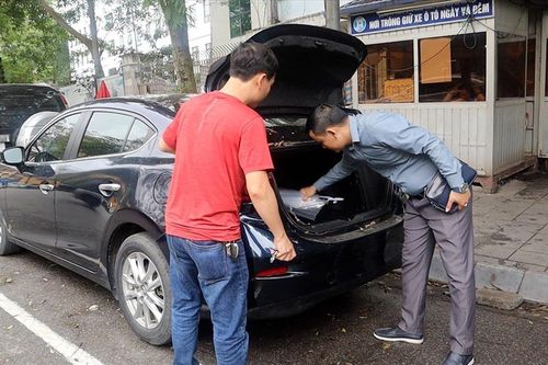 Những lưu ý khi thuê ô tô tự lái dịp nghỉ lễ 30-4