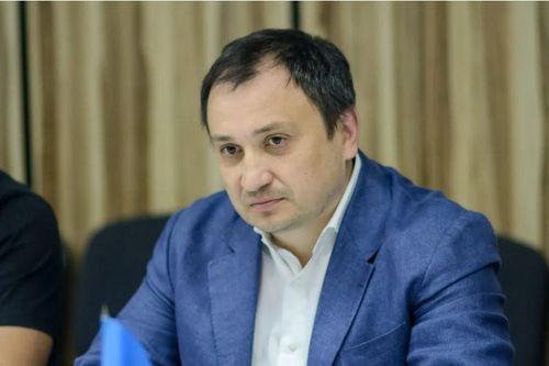 Tòa án Ukraine ra lệnh bắt giữ Bộ trưởng Nông nghiệp