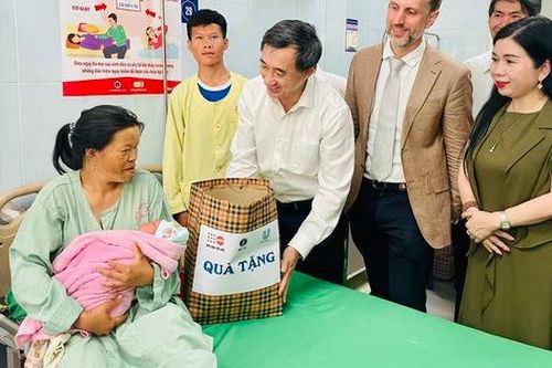 Bộ Y tế và UNFPA tiếp tục đồng hành cùng Lai Châu nâng cao chất lượng chăm sóc sức khỏe người dân
