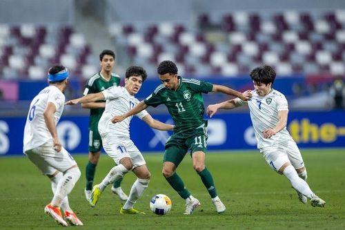 Uzbekistan biến Saudi Arabia thành cựu vương U23 châu Á