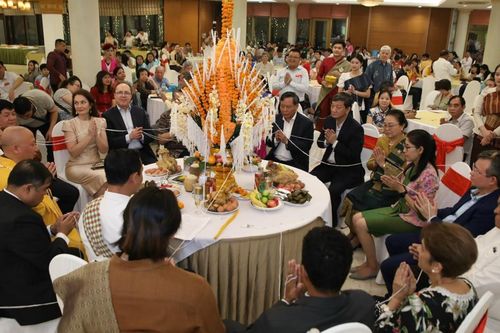 Tái hiện Tết cổ truyền các nước châu Á tại Hà Nội