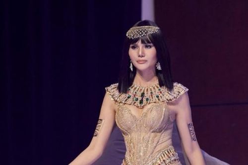 Hoa hậu Kim Nguyên quyến rũ với hình ảnh Nữ thần Ai Cập