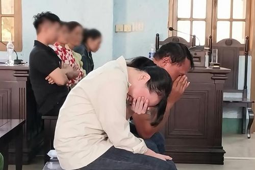 'Bể' chứng khoán, vợ chồng câu kết lừa đảo hơn 17 tỷ đồng