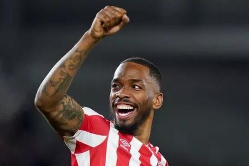 Sao 40 triệu Bảng được MU, Chelsea và Arsenal tranh giành là ai?