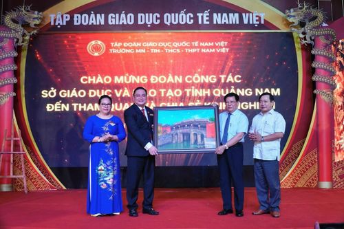 Sở GD&ĐT tỉnh Quảng Nam tham quan, học hỏi mô hình trường phổ thông ở TPHCM