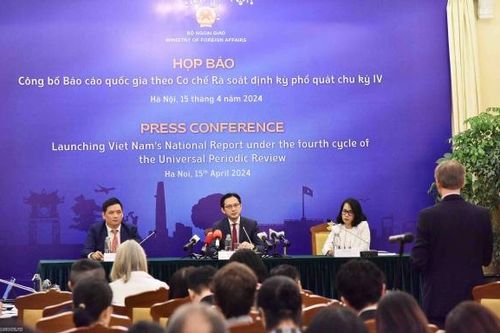 Bảo vệ và thúc đẩy quyền con người ở Việt Nam: Gam màu tươi sáng