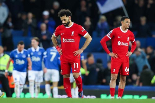 Giải Ngoại hạng Anh: Liverpool hụt hơi trong cuộc đua vô địch