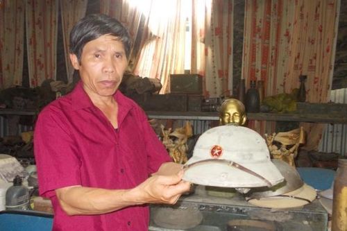 Chuyện người cán bộ công an nặng lòng với kỷ vật chiến tranh