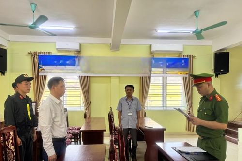 Một trưởng phòng thuộc Sở GTVT tỉnh Bắc Kạn bị bắt vì nhận hối lộ