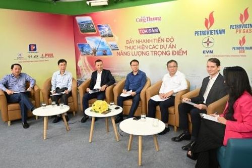 Tìm giải pháp đẩy nhanh tiến độ các dự án trọng điểm ngành năng lượng