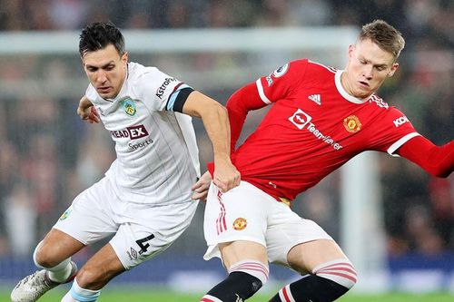 MU vs Burnley: Quỷ đỏ thừa thắng xông lên